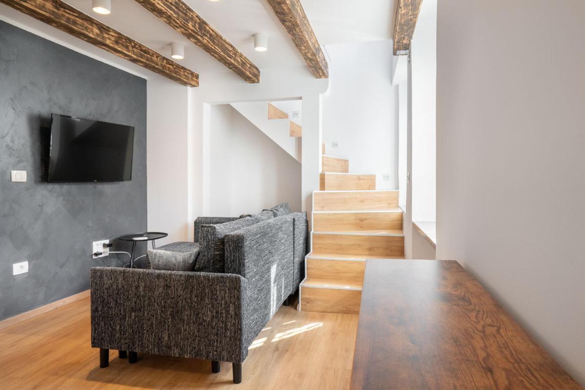 Blue Sky Duplex By Locap Group Apartma